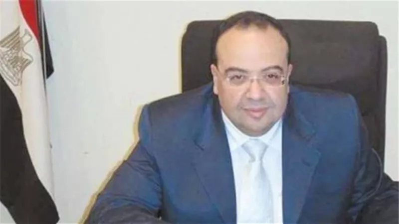 سفير مصر في السودان يشيد بانتظام إجراءات الامتحانات للشهادة الإعدادية