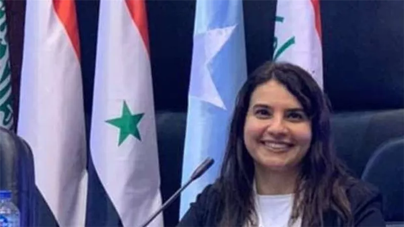 رئيس مجلس النواب يهنئ النائبة سحر البزار لإختيارها ضمن القيادات الشابة بمنتدى جنيف