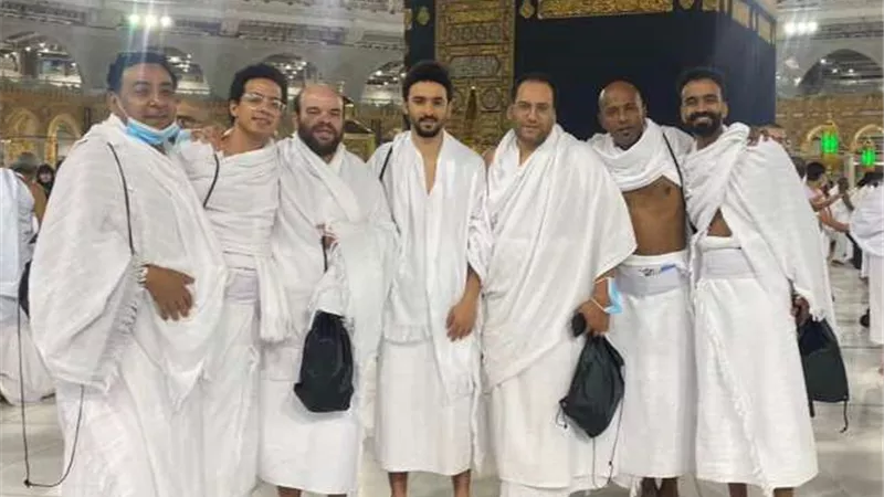 أبطال مسرحية 
