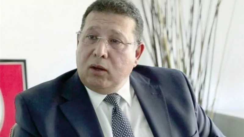 غرامة وسحب الرخصة.. تعرف على عقوبة استخدام أجهزة تنبيه أو مصابيح مخالفة لقانون المرور