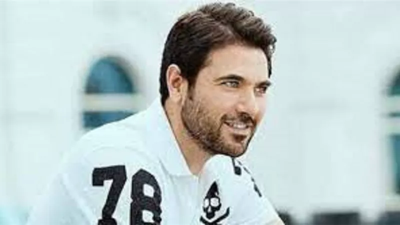 احمد عز فى تدريبات فروسية من أجل 