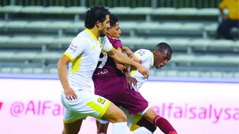 الدورى السعودى .. حجازى يقترب من المشاركة مع الاتحاد ضد الهلال