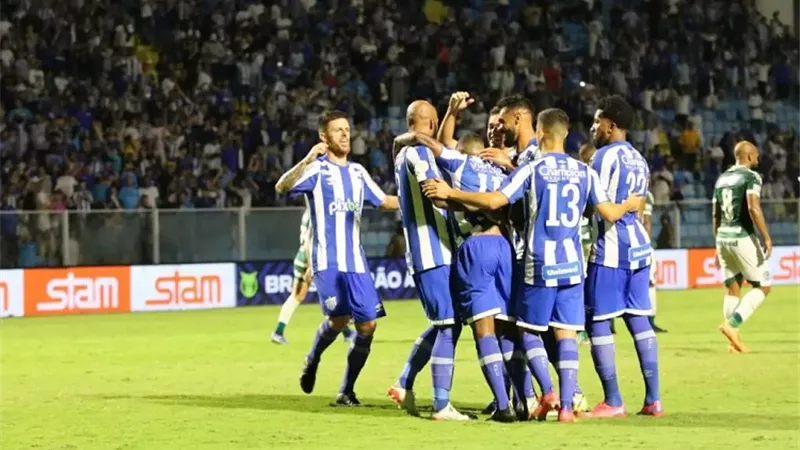 آفاي يفوز على كوريتيبا بهدفين لهدف ويصعد إلى المركز الثالث بالدوري البرازيلي
