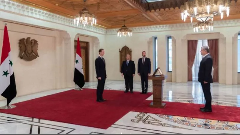 وزير الدفاع يؤدي اليمين أمام الرئيس السورى