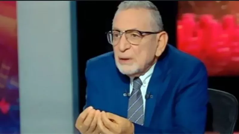 عدلى القيعى يشن هجومًا ناريًا على 