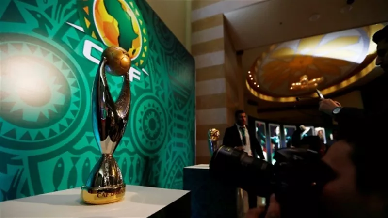 تعليق نارى من خبير لوائح على قرار الكاف بإقامة النهائى الأفريقى فى المغرب
