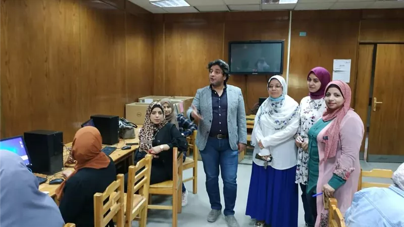 بدء برنامج تدريب العاملين على مهارات الحاسب الآلي بالتأمين الصحي ببنى سويف