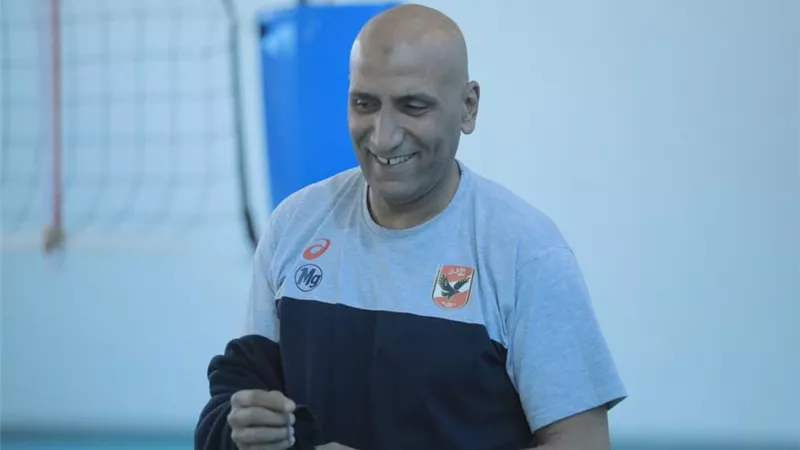 مدرب 