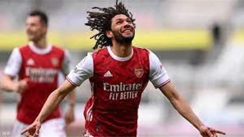 مدرب منتخب مصر السابق يؤكد تجديد عقد الننى مع ارسنال
