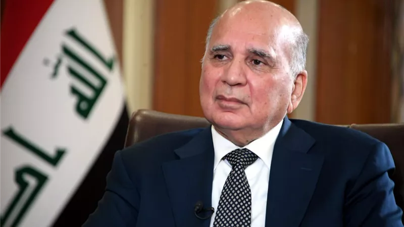 وزير الخارجية العراقي: إعادة 500 عائلة من مخيم 
