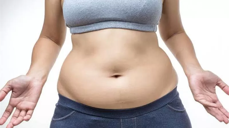 احذر.. أكاذيب للتخلص من الكرش.. أبرزها جوع نفسك