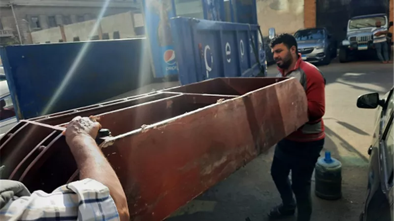 ضبط 1072 حالة إشغال من المقاهي وغلق 12 منشآة