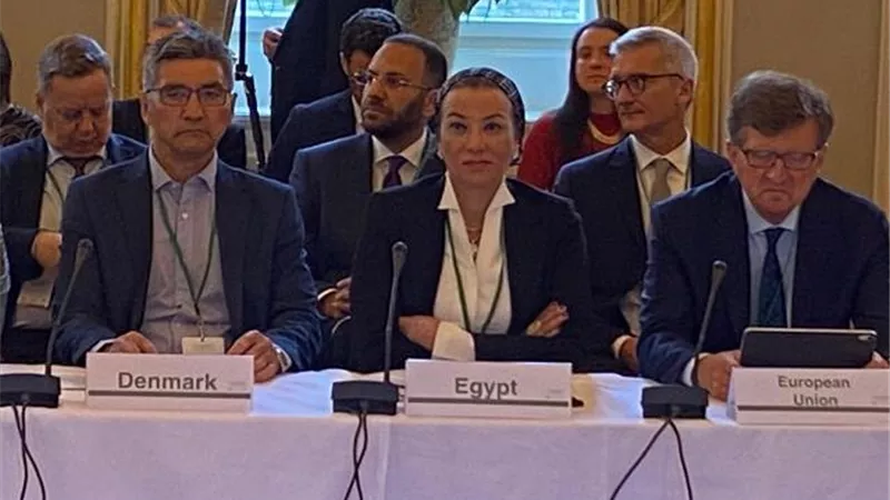 وزيرة البيئة تبدأ سلسلة اجتماعات لبحث قضية المناخ بالدنمارك