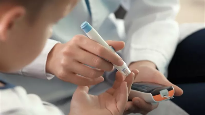 ندوة تثقيفية عن مرض السكرى للأطفال بقنا