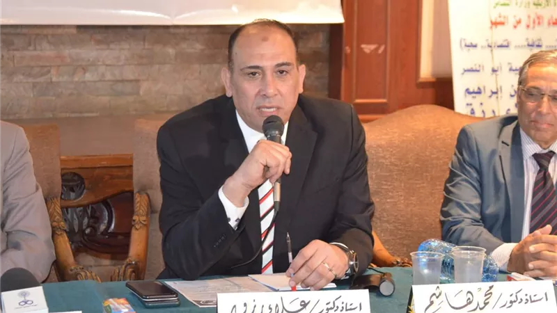 الإعلام والشباب وثقافـة العمـل فى ندوة المنتدى الإستراتيجي للتنمية والسلام الأجتماعى