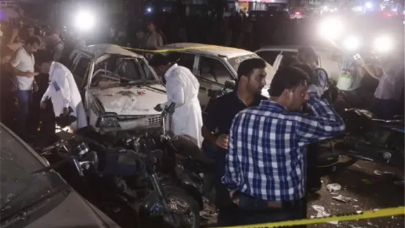 باكستان.. قتيل وجرحى بهجوم في كراتشي