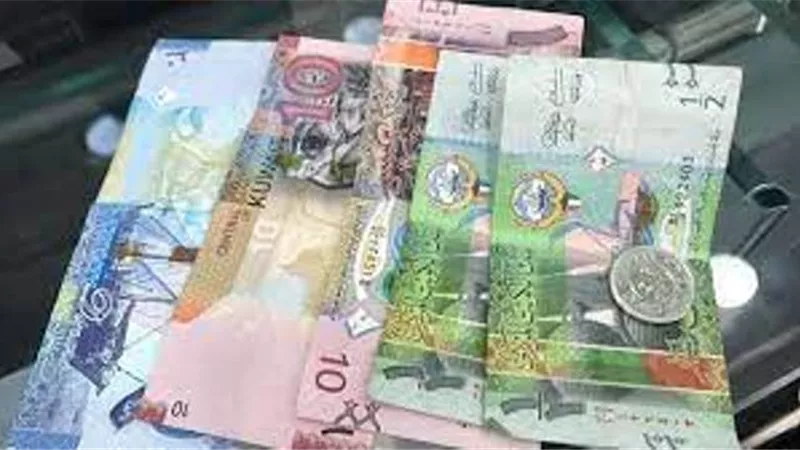 سعر الدينار الكويتي اليوم الجمعة 13-5-2022