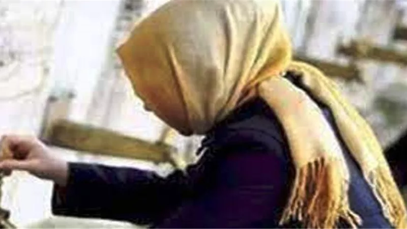 المسح على غطاء الرأس في الوضوء دون إزالته..هل يجوز؟