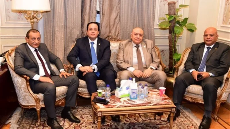 لجنة النقل بمجلس النواب توافق على موازنة موانىء البحر الأحمر.. بالصور