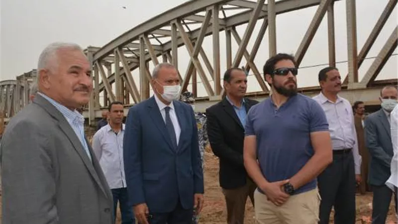 الهجان يشهد ازالة 3 مباني متعارضة مع مشروع انشاء كوبري القناطر الخيرية الجديد