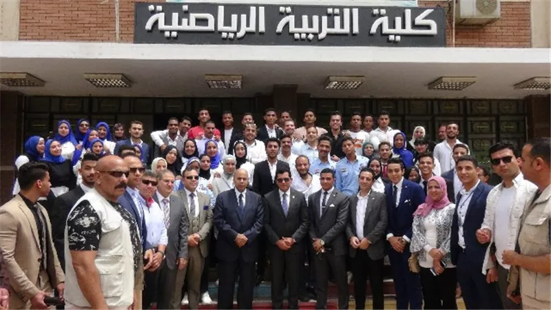 وزير الشباب يناقش رسالة دكتوراة فى جامعة المنيا
