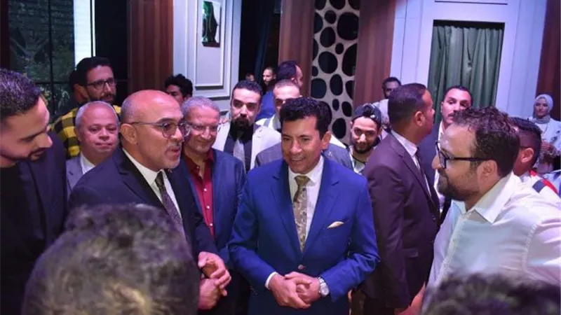 بحضور وزير الرياضة.. نجاح كبير لعرض نادي الزهور المسرحي