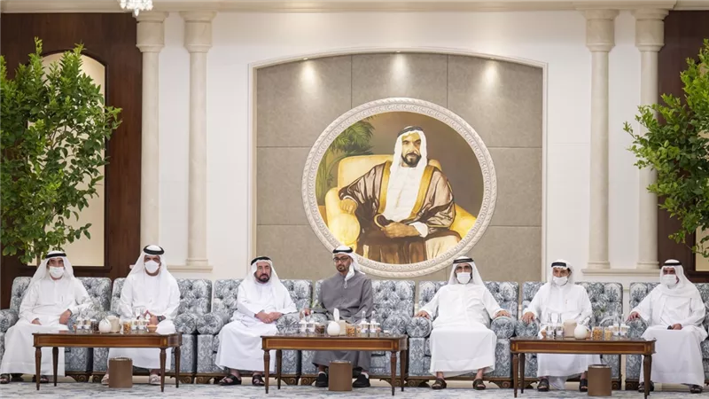 قادة وزعماء يهنئون محمد بن زايد لانتخابه رئيسا للإمارات