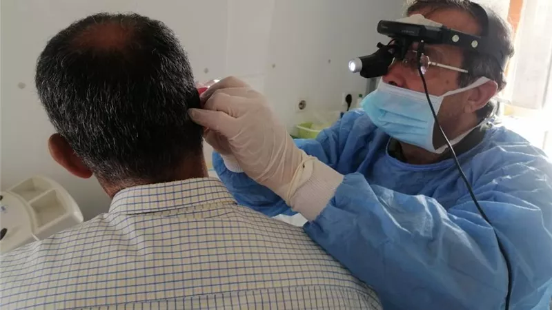 علاج ٢٢٤٦ مواطنا بالمجان في قافلة طبية بدمياط