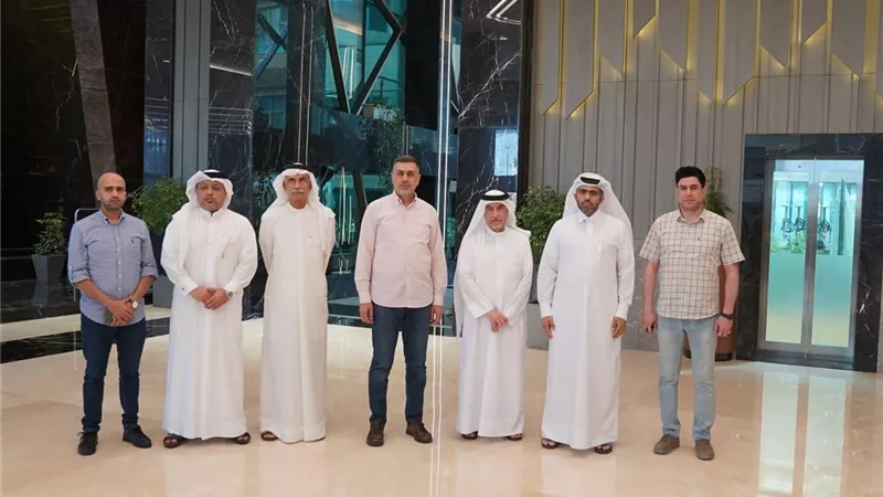 وفد اتحاد كأس الخليج يتفقد ملاعب البصرة