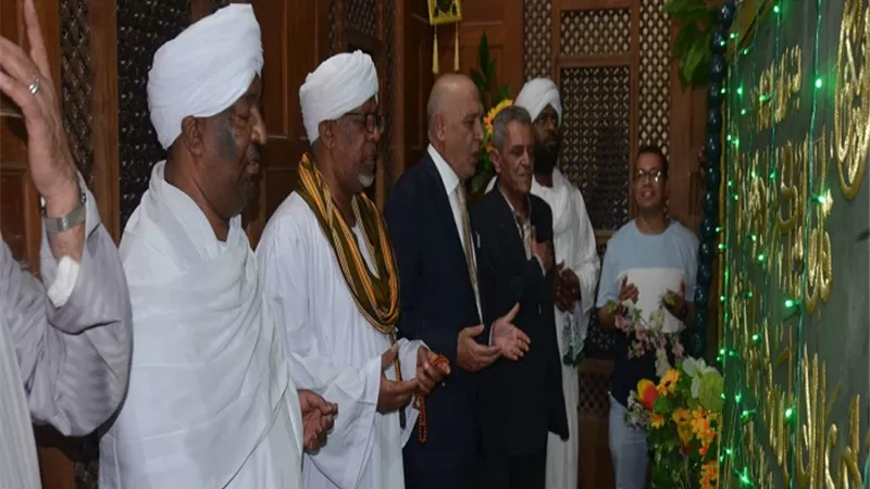 أبناء الطريقة الرفاعية يعلنون تأييدهم لشيخهم بمسجد الرفاعى