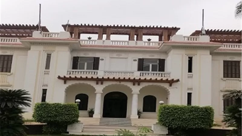 محافظة الجيزة تنكس الأعلام حداداً على وفاة الشيخ خليفة بن زايد