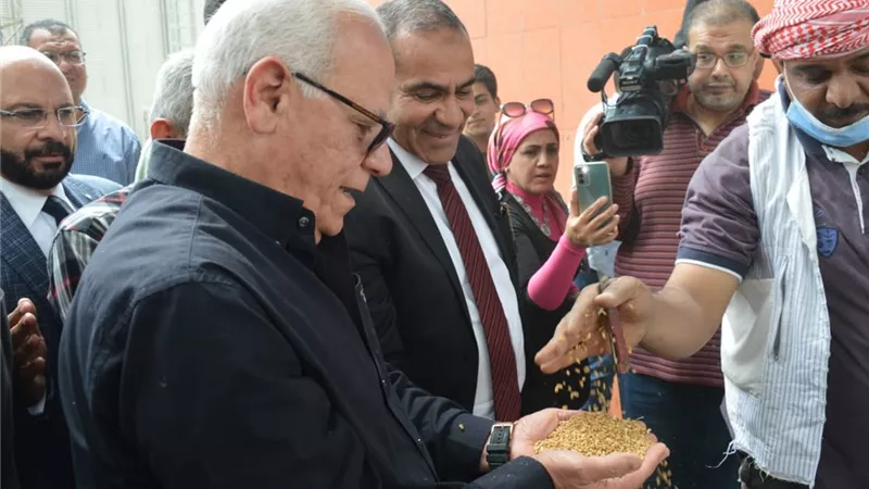الغضبان: توريد ٦٩٧١ طن قمح حتى الٱن من أراضي شرق وجنوب بورسعيد