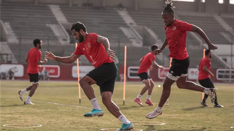 مهاجم الأهلي: أتمنى الاستمرار في القلعة الحمراء.. وأنباء الرحيل غير صحيحة