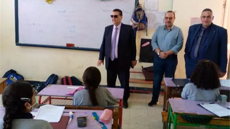 تعرف على أسباب الجولات المفاجئة لقيادة إدارة التعليم فى مدارس الشروق.. بالصور