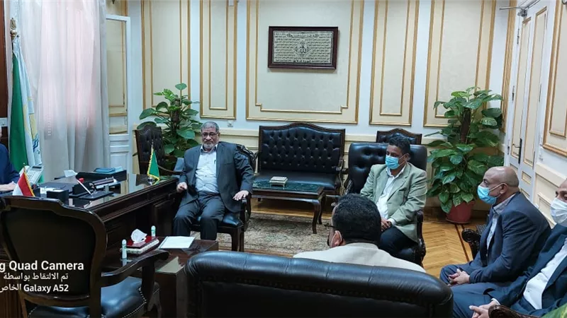القمح علي رأس مائدة العمل بالجيزة محافظ الجيزة يعلن .. إستقبال ٢٣ الف طن قمح محلي بالشون والصوامع