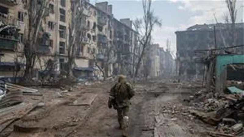 أوكرانيا: إنقاذ 260 شخصًا من مصنع 