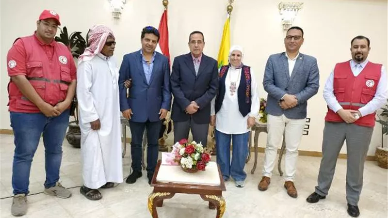 تسليم مشروعات تحسين سبل المعيشة لأسر الشيخ زويد.. بالصور