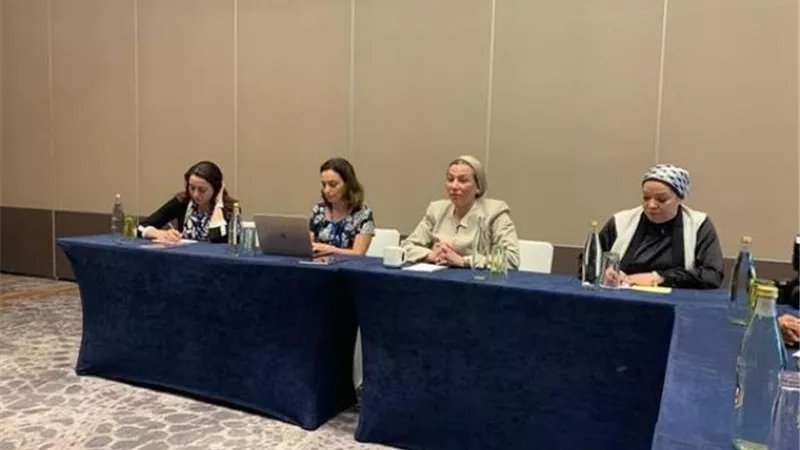 وزيرة البيئة تلتقي نظيرتها لدولة المالديف لبحث أفضل طرق تنفيذ الهدف العالمي للتكيف وتمويل المناخ