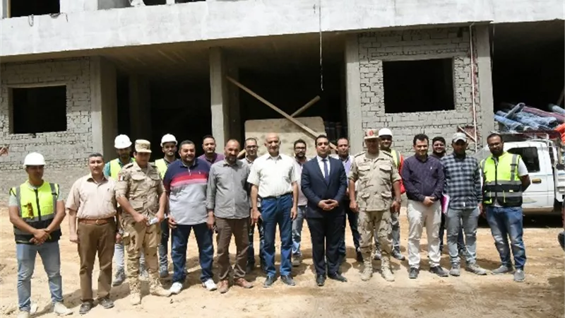 نائب محافظ قنا يتفقد المجمع العمراني الجديد ضمن مشروع تطوير عواصم المحافظات