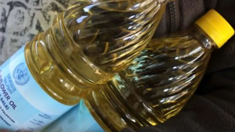 زجاجتا زيت فقط للفرد الواحد فى بريطانيا
