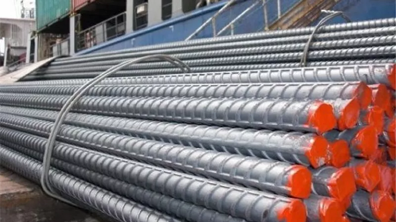 حديد عز تخفض أسعارها بعد تراجع خام البيليت عالميا