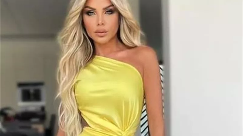 بالأصفر .. رزان مغربى تلفت الأنظار فى أحدث إطلالتها