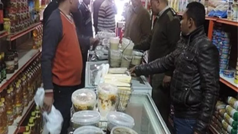 شرطة التموين تشن حملاتها على الأسواق وتضبط 1363 قضية متنوعة