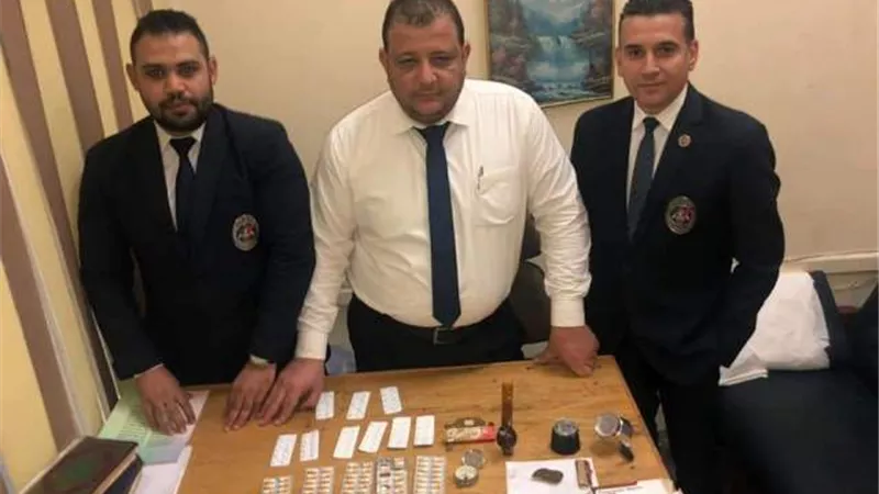 الجمارك تحبط تهريب ترامادول وحشيش مع راكب قادم من ايطاليا
