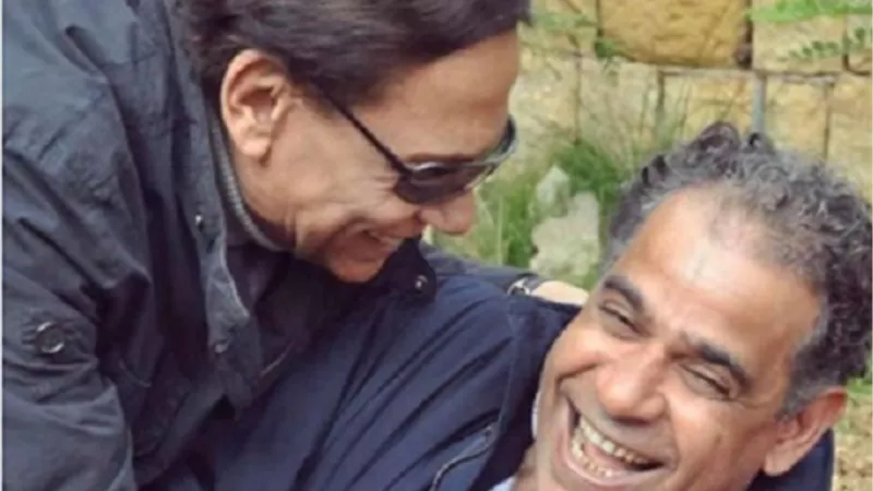 محمود البزاوي يحتفل بعيد ميلاد عادل إمام