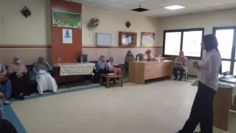 يوم علمى بقسم الاطفال بمستشفى الأحرار بالزقازيق عن مهارات التواصل مع المريض