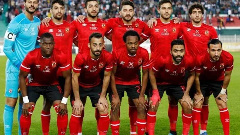 شوبير يطالب الأهلى بعدم تشتيت اللاعبين قبل مواجهة الوداد فى نهائي دوري الأبطال