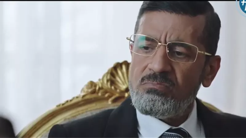 ماكيير مسلسل الاختيار 3 يكشف كواليس تحويل الفنان صبري فواز لـ محمد مرسي