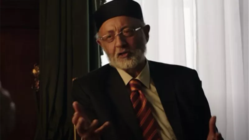عبد العزيز مخيون: شعرت بالقلق قبل تجسيد شخصية مرشد الإخوان في الاختيار3