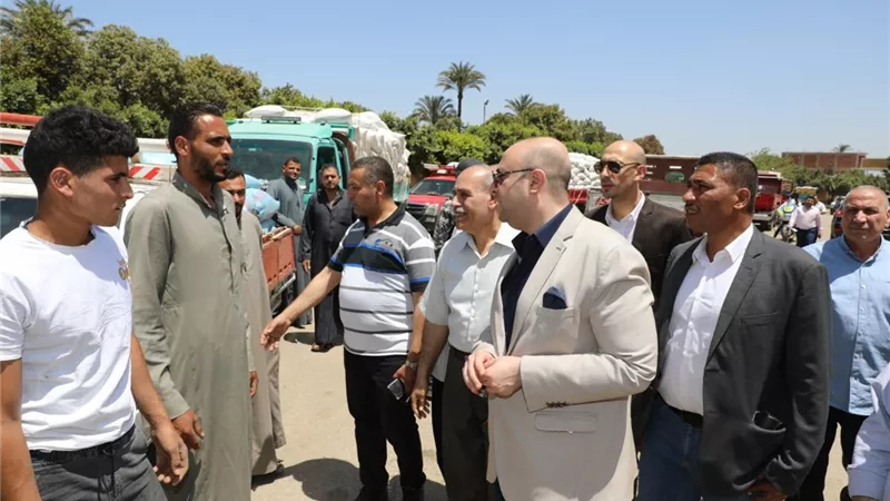 محافظ بنى سويف يتفقد مطاحن مصر الوسطى